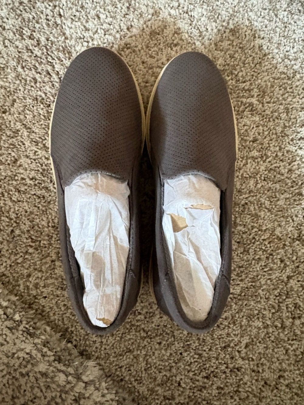 New in box! 
Dr. Scholls madison slip on shoes
Grey